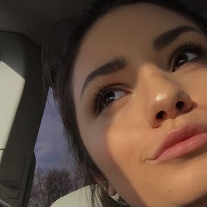 Meet your Posher, Carmen